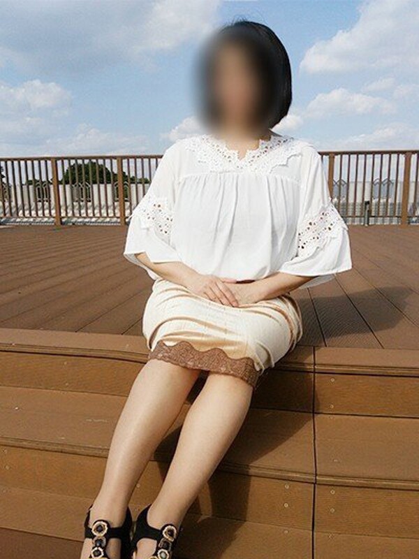 北村佐恵子(42)