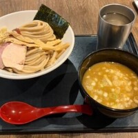 ヒカリ