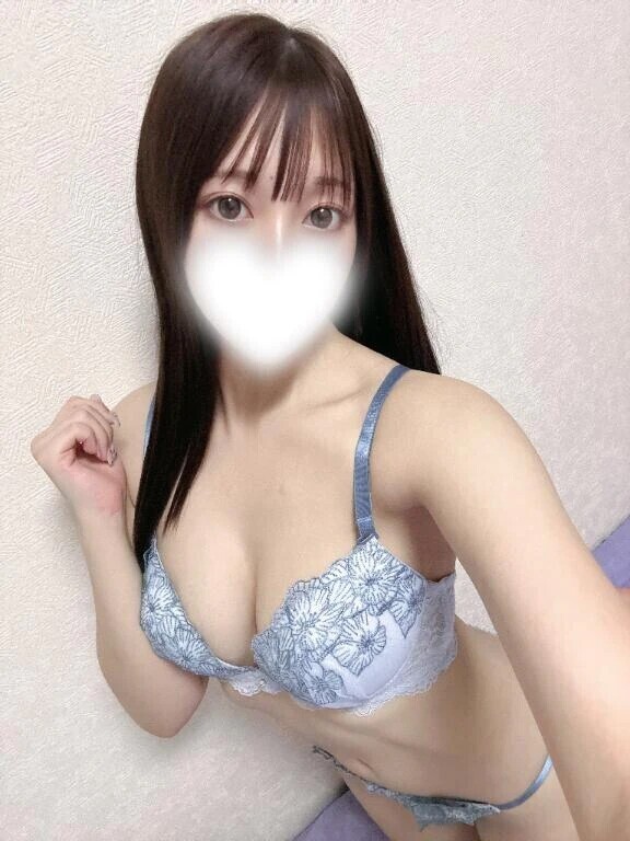 どっちも👍🏻 ̖́-‬