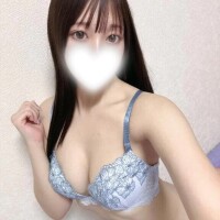 どっちも👍🏻 ̖́-‬