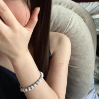 ちょこん