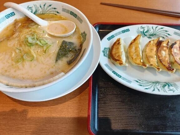 日高屋