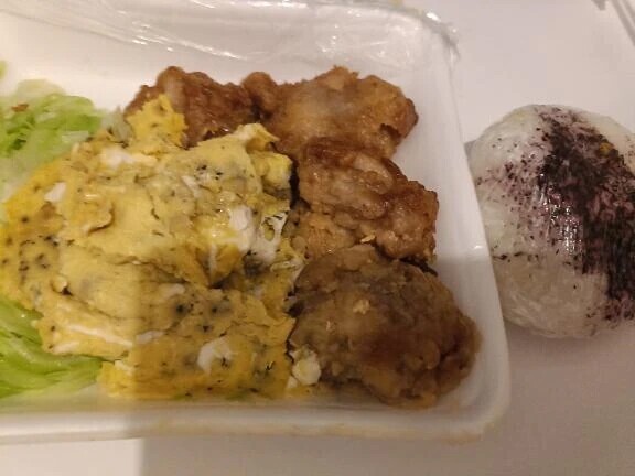 昼御飯は