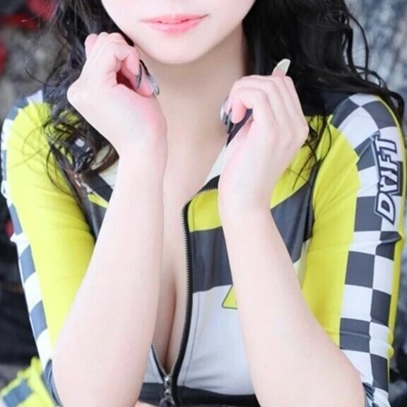 今日のお昼、かれんを思い出した人は集合💌📸❤️