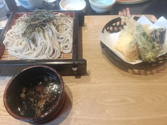 お料理中