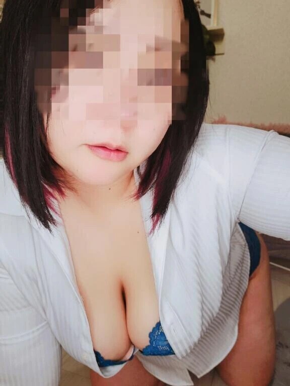 深夜だから( *´艸｀)