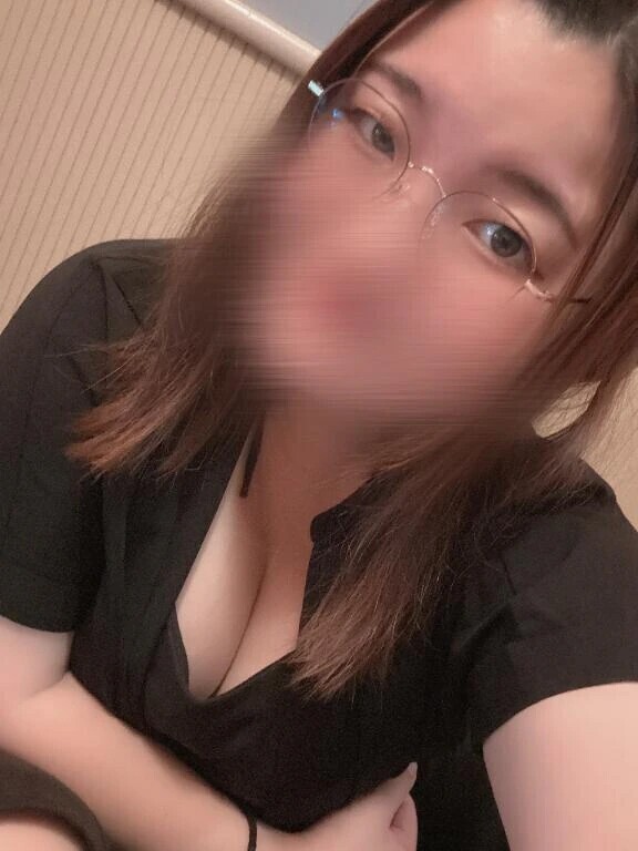 (；-；)
