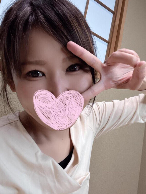 舌を這わせて…………♡