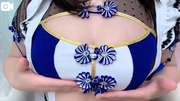 挟めちゃいますっ！♡
