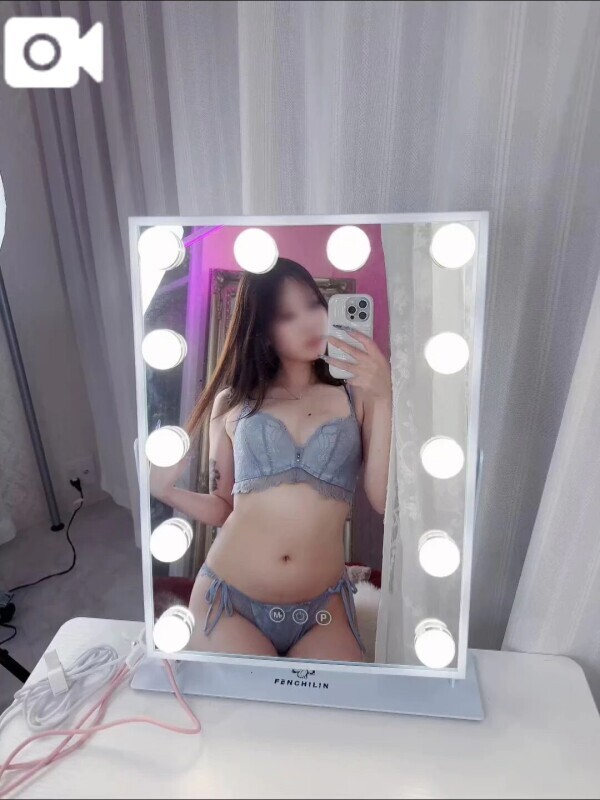 見つめ合うと💗💗💗