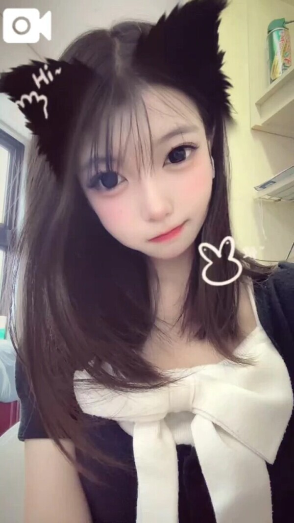 出勤しまちた😘