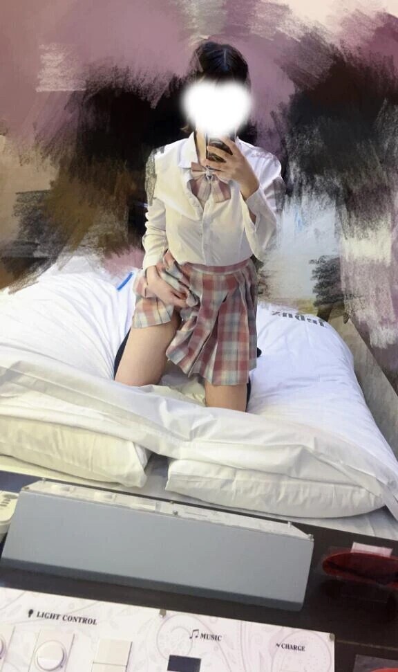 制服でいっぱい、