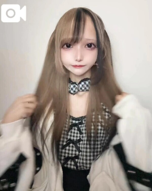 はーふついんやさん