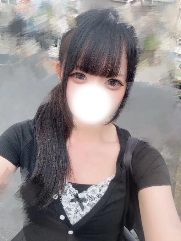 います 🙋🏻‍♀️💘