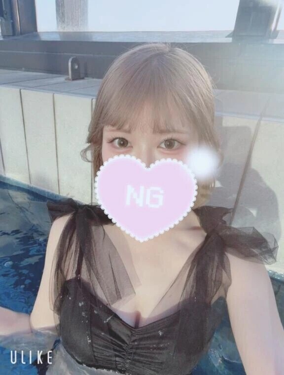 プール行った時の…🌞🌴🌺✨