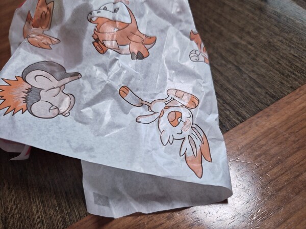 ポケモンコラボでエネルギーチャージ🍔