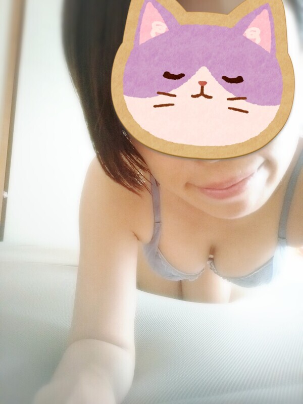 今日も(⁠ ⁠´⁠◡⁠‿⁠ゝ⁠◡⁠`⁠)