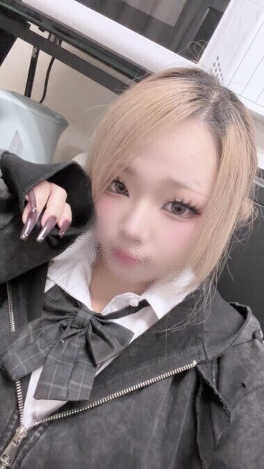 いますよん💜