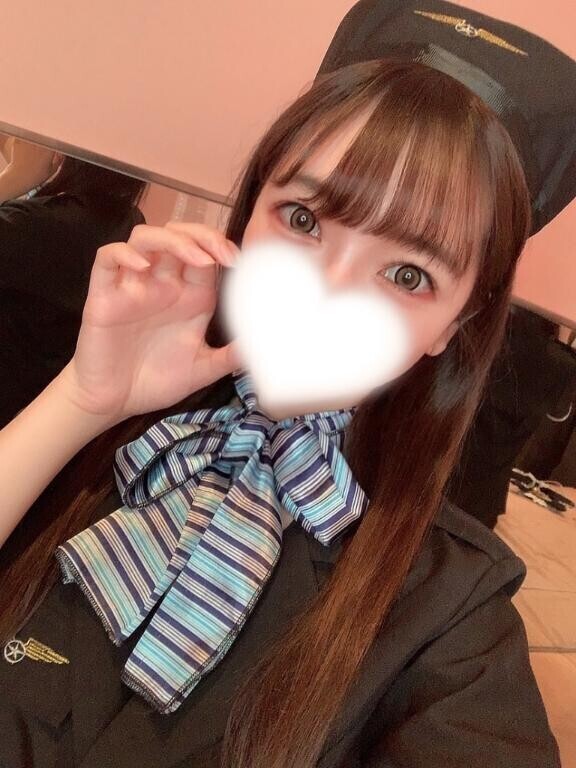 どエロいCAにお◯んぽを弄ばれて…