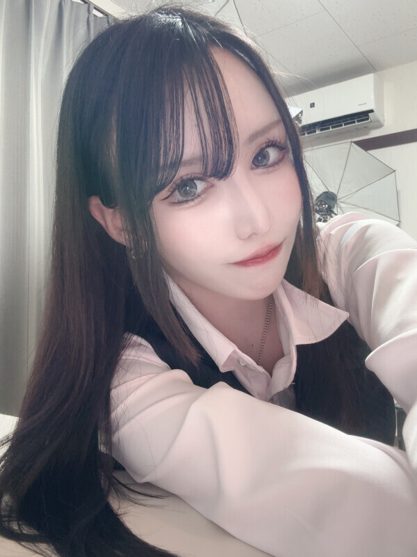 今日の15時〜3時出勤です🫶