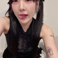 おきた。爆モテ卍