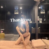 たくましい手