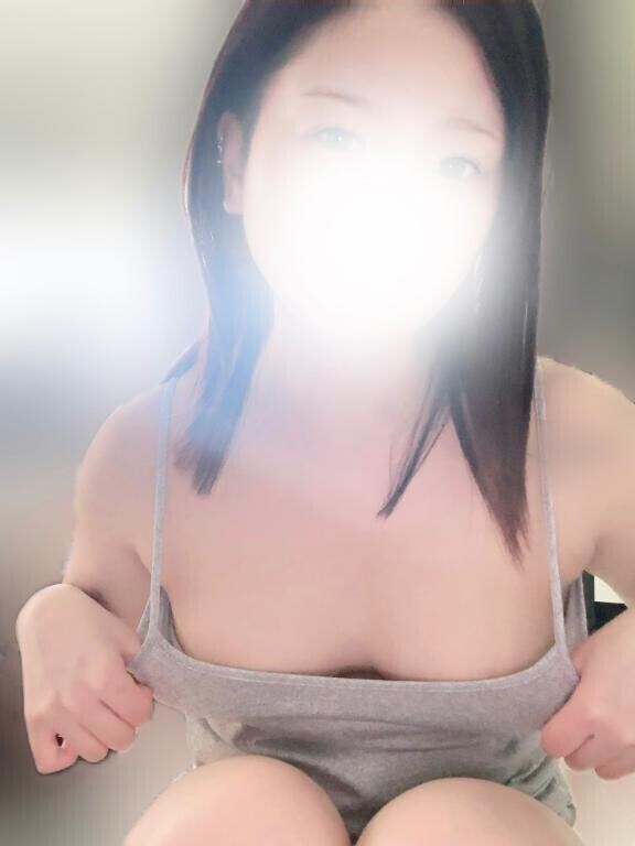 胸も顔もちょうどいい女ってわたしのこと
