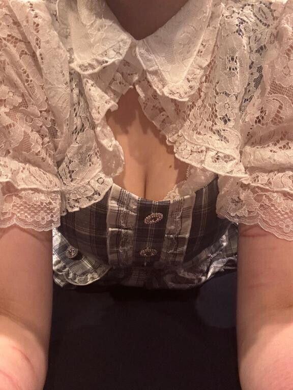 私服おっぱい