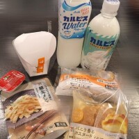 ももな