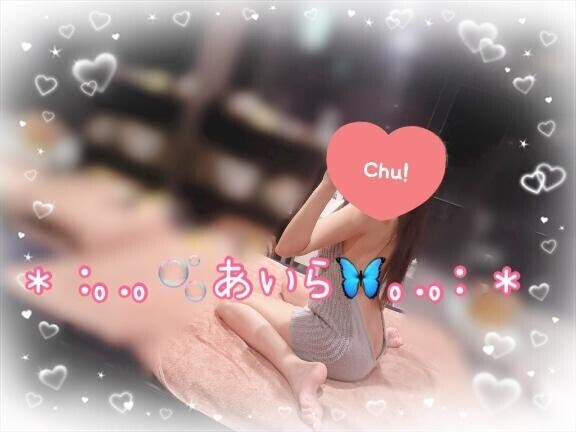 定番の童貞ニット?