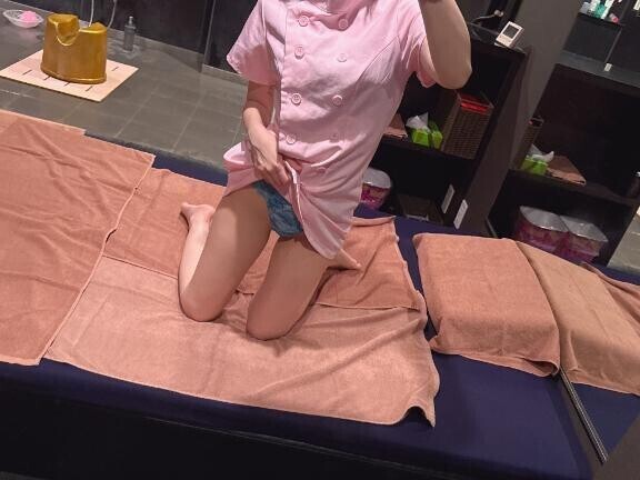 お休みです