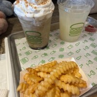 生理でおやすみになりますm(*_ _)m