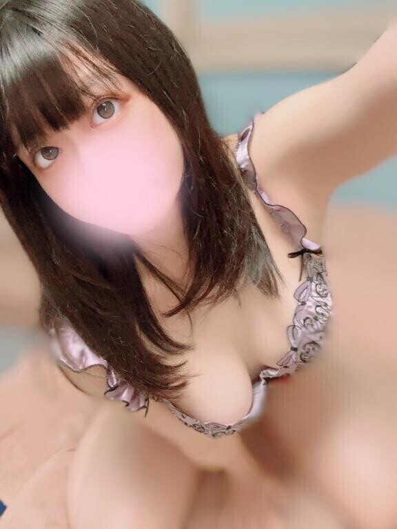 8日💌3