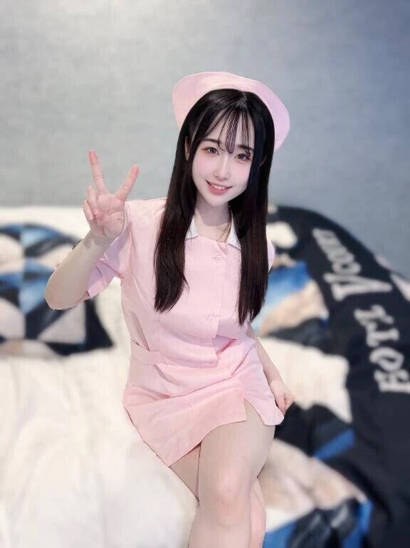 色白って触れたくなる🤍