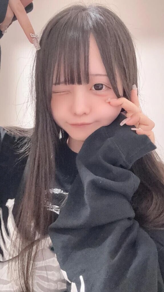 電〇でキツキツに……