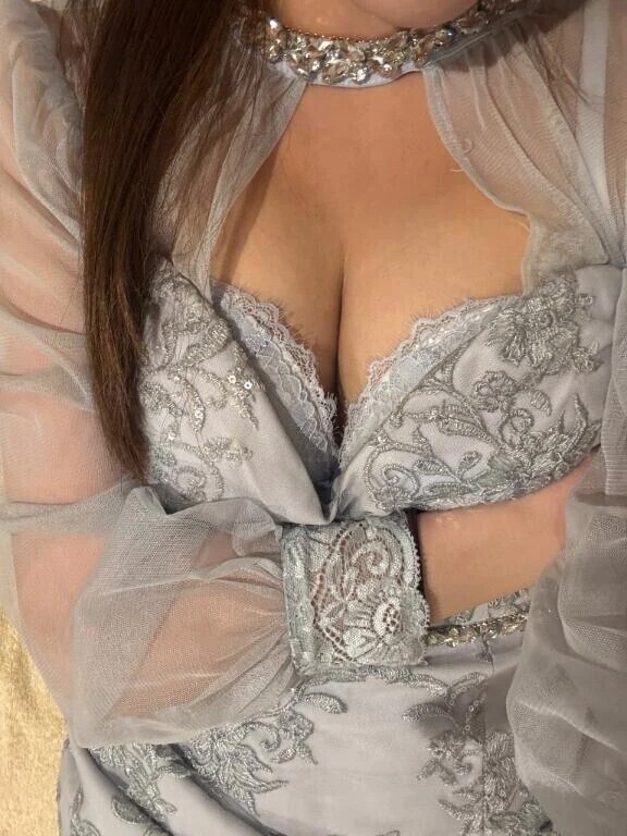 急遽‼️明日います🤍