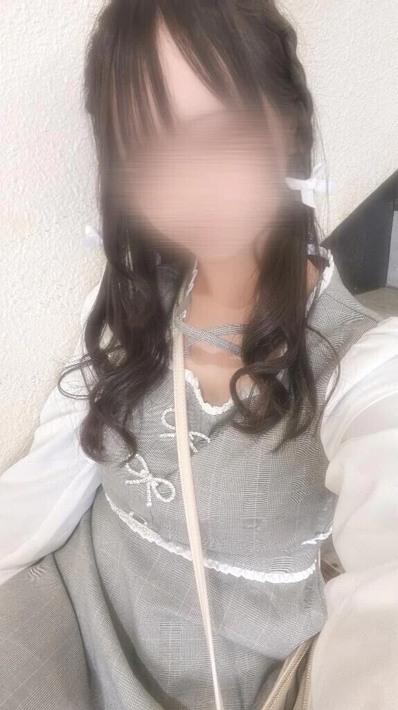 ( ´•ᴗ•ก)ﾎﾟﾘﾎﾟﾘ