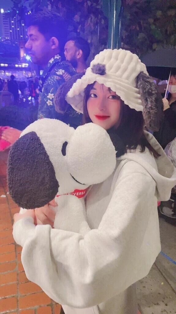 憧れ(ˊo̴̶̷̤⌄o̴̶̷̤ˋ)