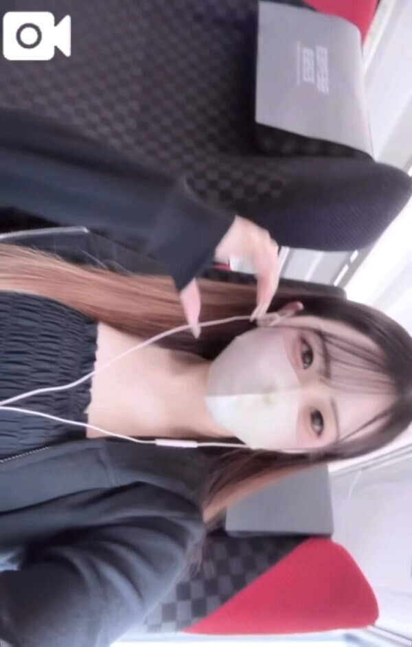 おはよ〜〜う💭