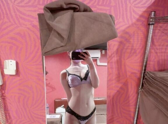ナイスBODYでしょ????＞?＜)