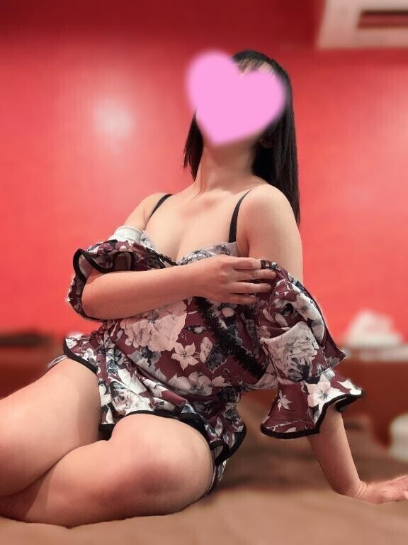 2人の秘め事は夜だけではない！昼間も起きてるんだ！