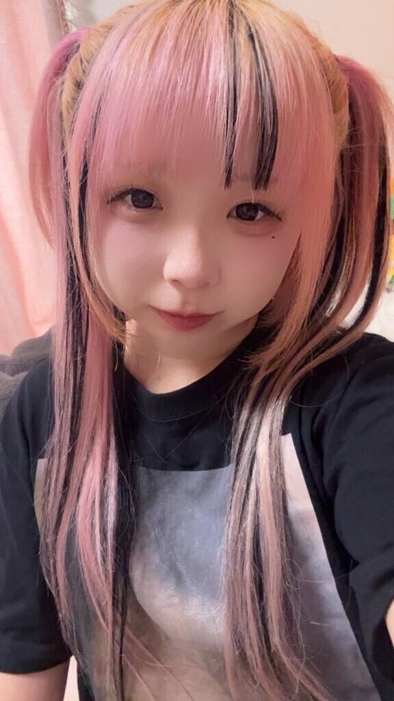 溶けるような激しいものを?