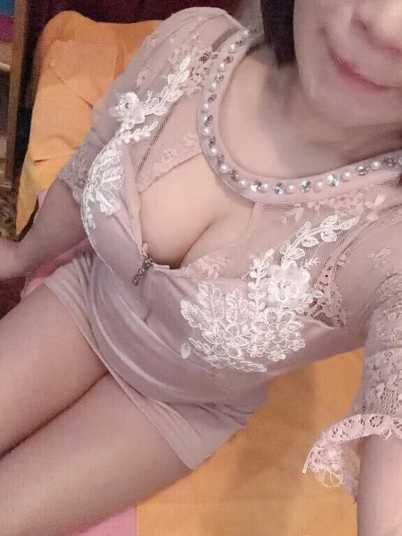えちちらぶ?