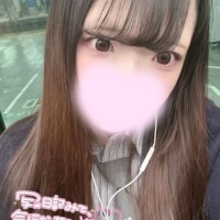 きぃ