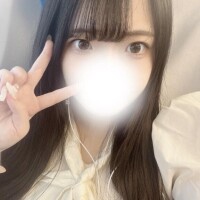 きぃ