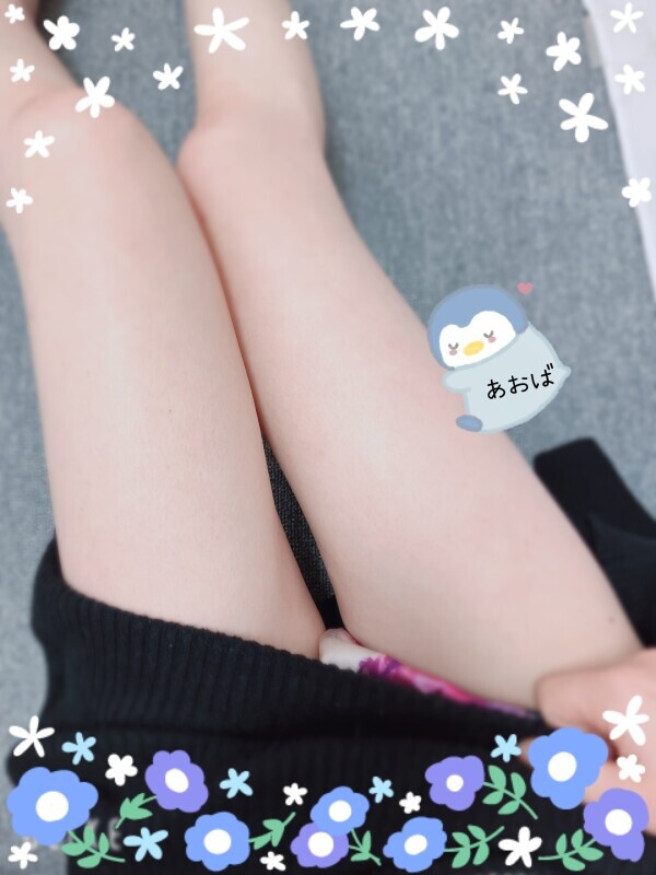 誰も気づいてくれないんですが、髪染めました。笑