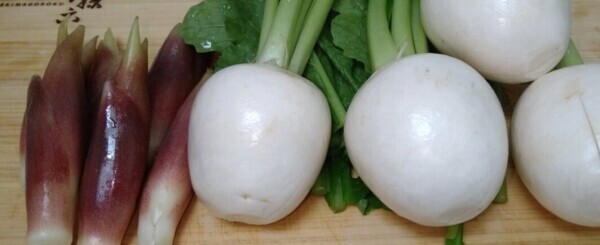 ぬか漬けこしらえる