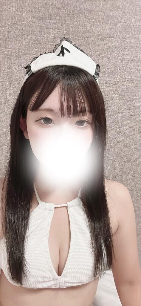 明日居ます??