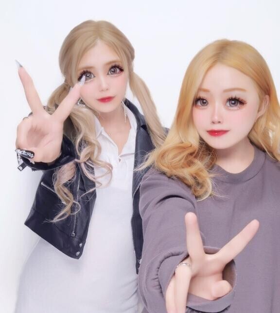 ぺこり
