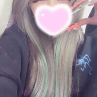 ちらっ?